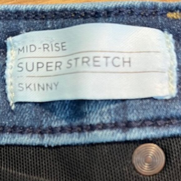 Lane Bryant Dark Wash Distressed Super Stretch Skinny Jeans- Size 22P - Picture 8 of 10